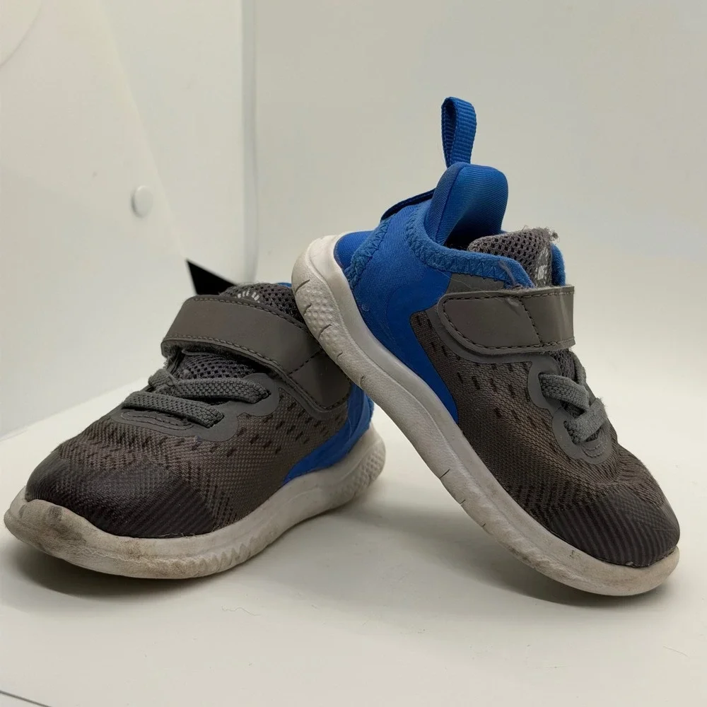 Nike Free Run Toddler Shoes‎ Gray Blue Hook and Loop Casual Sneakers Size 5C